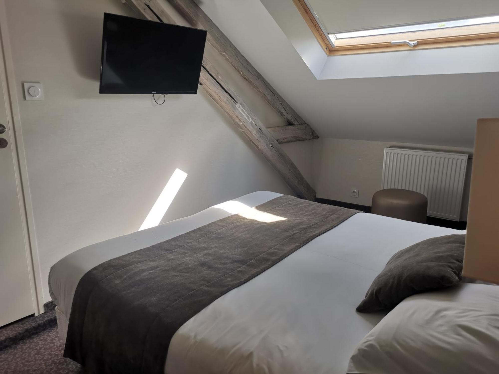Hotel De La Gare Troyes Centre ภายนอก รูปภาพ